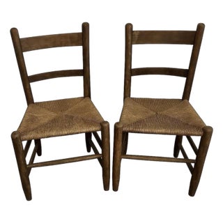 1950s Pair of Handcrafted Oak and Woven Rush Chairs, Northern Michigan For Sale
