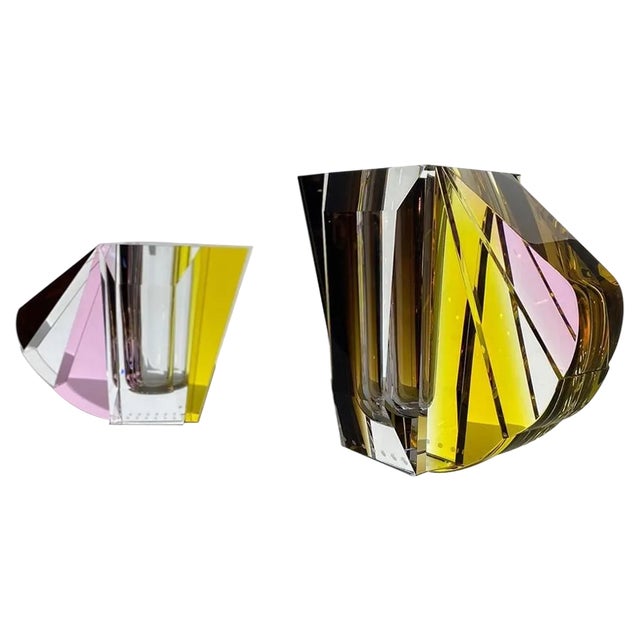 Nyc Contemprary Vases in Hand-Sculpted Crystal by Reflections Copenhagen, Set of 2 For Sale