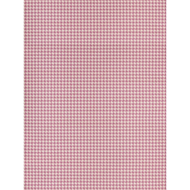 Our Houndstooth Sisal adds modern flair to the room with its graphic interpretation of a menswear motif, offered in 10...