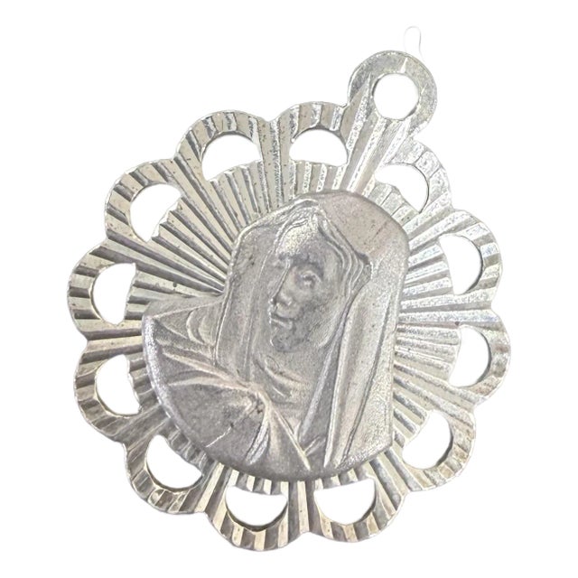 1960s Sterling Silver 925 Virgin Mary Pendant Small Made in Italy For Sale