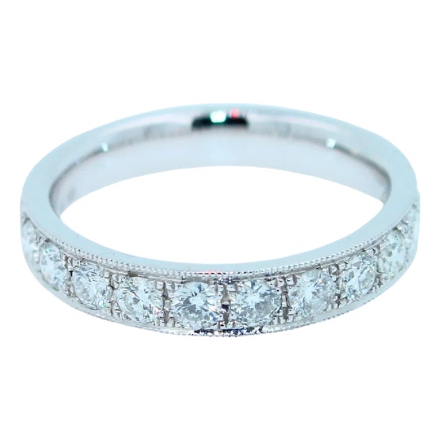 1 CTS Diamond Pave Eternity Engagement Wedding Anniversary Band White Gold Ring, Size 7 For Sale