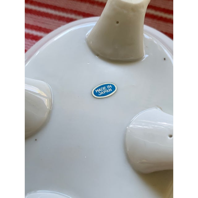 White Vintage French Style Footed Porcelain Reticulated Flower Bowls a Pair For Sale - Image 8 of 8