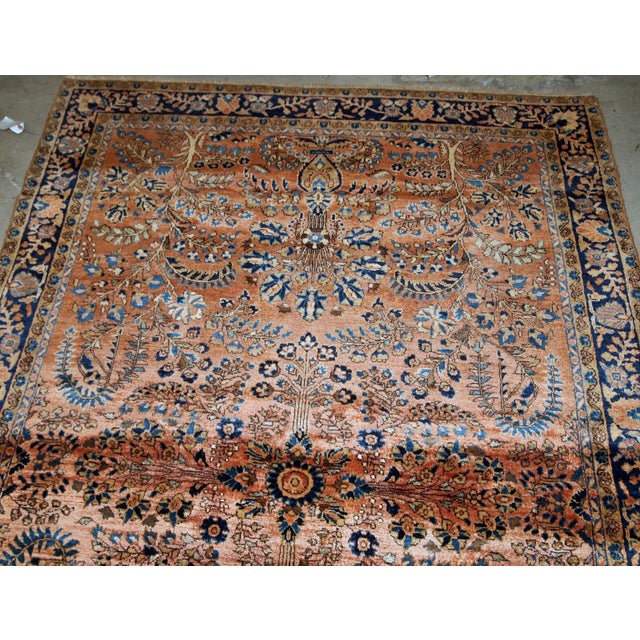 Textile 1920s, Handmade Antique Persian Sarouk Rug 4' X 6.4' For Sale - Image 7 of 7