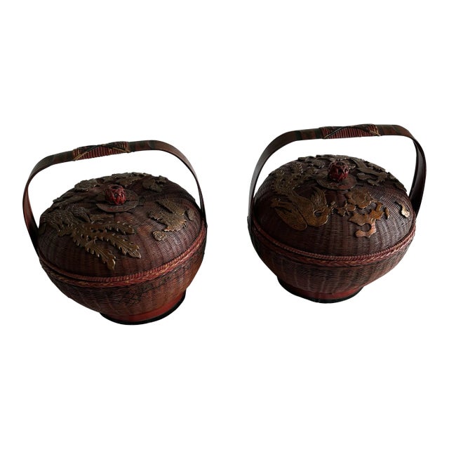 19th Century Pair of Chinese Wedding Baskets For Sale