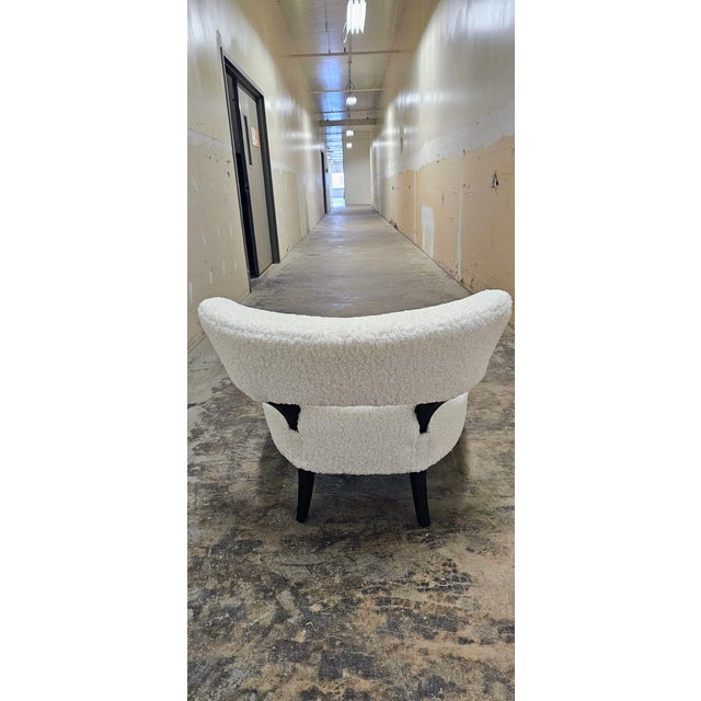 Mid-Century Modern One Slipper Chair in the Style of Billy Haines For Sale - Image 3 of 18