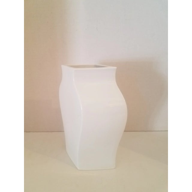 Vintage Knobler porcelain slanted vase. This vase is so unique and stylish. Display it in any room to add a touch of...