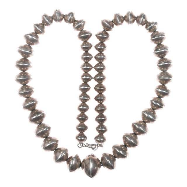 20" Heavy vintage Navajo pearl sterling necklace For Sale