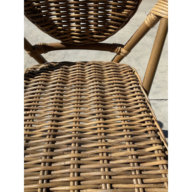 Pair of Vintage French Bistro Bar Stools With Oval Medallion Backs in Honey Woven Rattan For Sale - Image 4 of 12