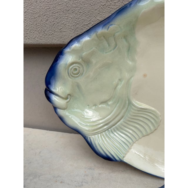 1930s French Majolica Fish Set 12 Plates 1 Platter & 1 Saucer Montereau - 14pcs For Sale - Image 12 of 12