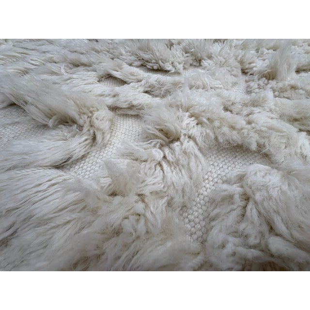 Restoration Hardware Rh Cabila Wool Rug – 9' × 12' Ivory | 87% Wool & 13% Cotton | Hand-Knotted High-Low Construction (2nd Piece) For Sale - Image 4 of 18