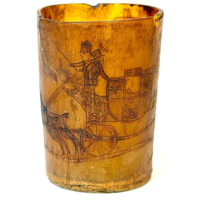 English Georgian Satirical Cow Horn Beaker Royal Coach Attacked Heraldic Lion For Sale - Image 13 of 18