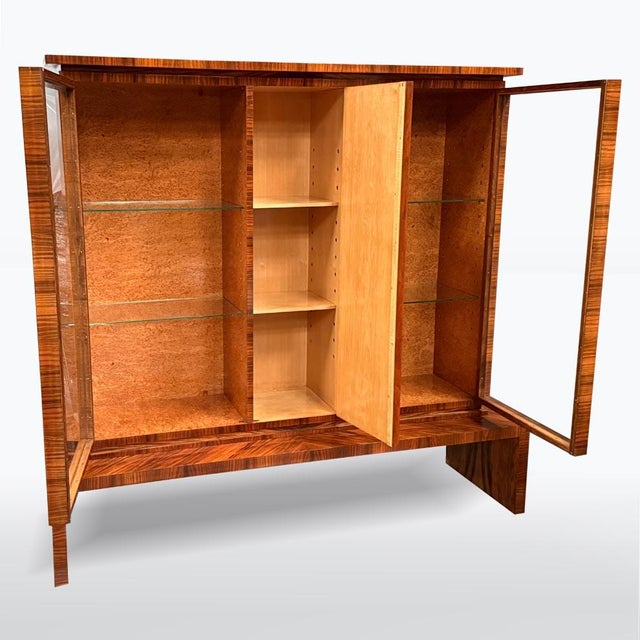 Art Deco Walnut Display Cabinet, 1930s For Sale - Image 4 of 10
