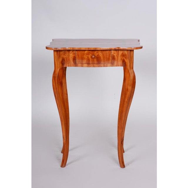 Czech classicism / biedermeier small table Period: 1780-1789 Material: Cherry tree Shellac polished.