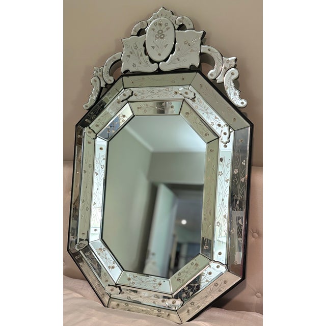Transparent Antique or Vintage Octagonal Venetian Etched Glass Mirror With Etched Floral Design For Sale - Image 8 of 18