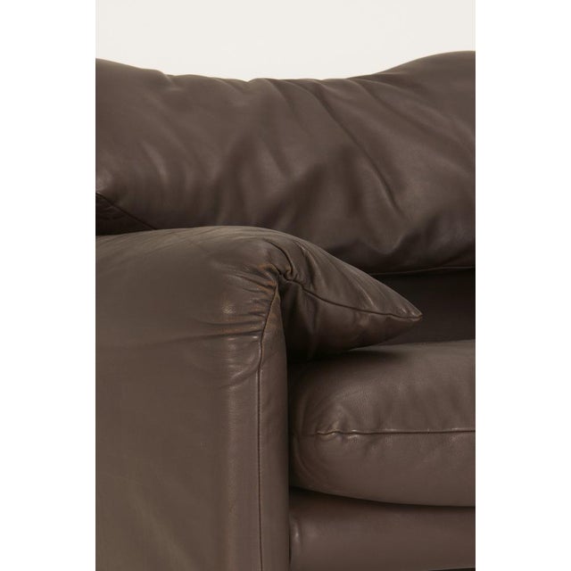 Maralunga Two-Seater Sofa by Vico Magistretti for Cassina, 1970s For Sale - Image 10 of 14