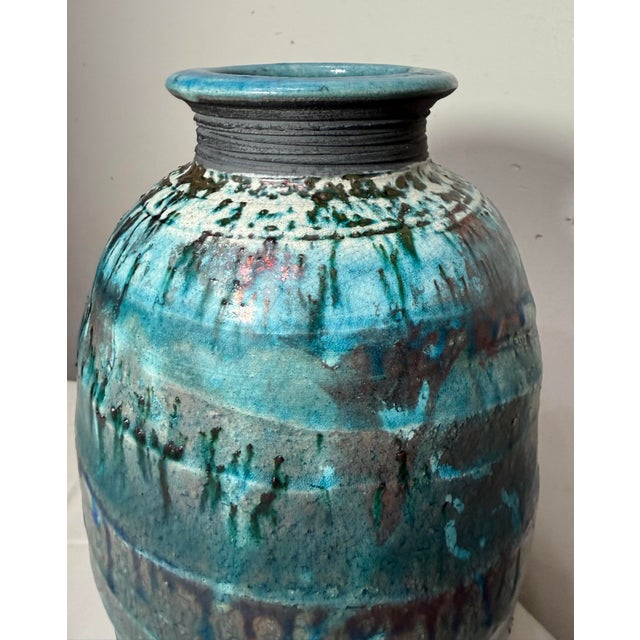 Vintage Large Tall Signed Tom Neugebauer Blue Green Raku Blackware Pottery Vase For Sale In New York - Image 6 of 13