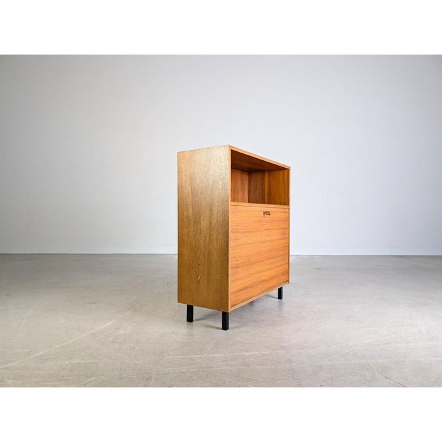 Mid-Century Modern Mid-Century Modern Walnut Sideboard For Sale - Image 3 of 11