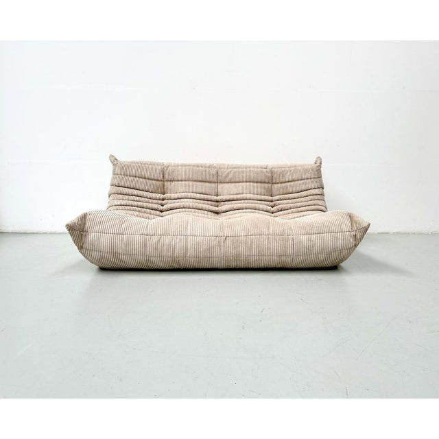 French Togo 3-Seater Sofa in Beige Corduroy attributed to Michel Ducaroy for Ligne Roset, 1970s For Sale - Image 11 of 12