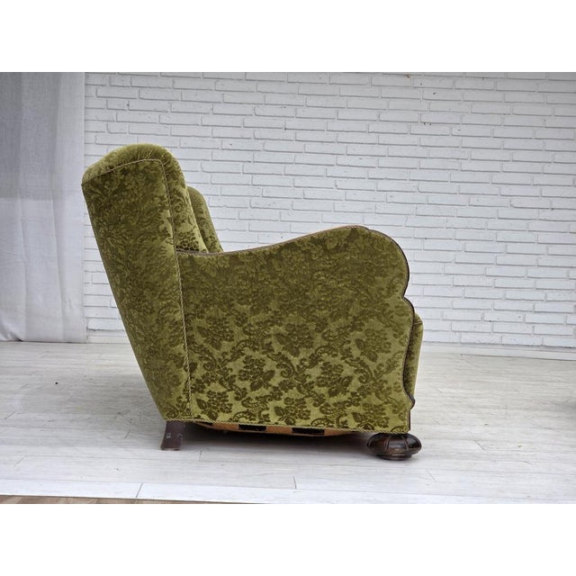 Vintage Danish Three-Seater Sofa in Furniture Velour and Carved Oak, 1950s For Sale - Image 9 of 18