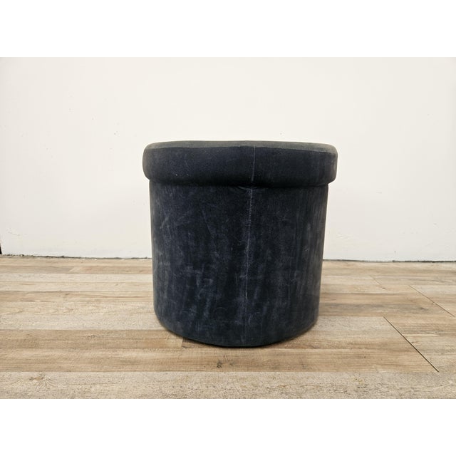 Italian stool from the 1960s covered in original blue velvet of the time. It can be upholstered or used like this with its...