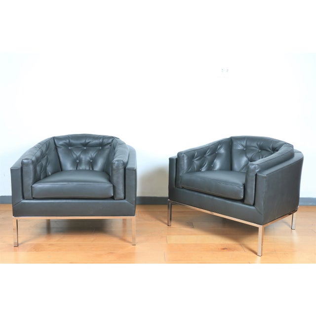 Mid-Century Modern Mid Century Pair of Leather and Steel Lounge Chairs For Sale - Image 3 of 10