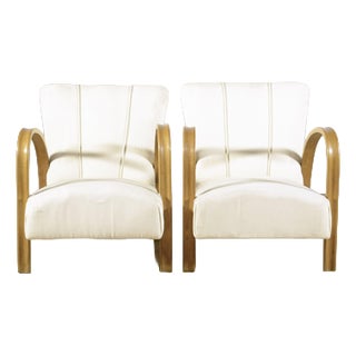 Art Deco Armchairs with Curved Armrests and White Fabric, 1930s, Set of 2 For Sale
