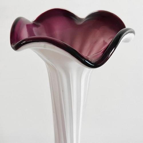 Green Vintage Tall Hand-Blown Glass Twisted Vase, 1970s For Sale - Image 8 of 9