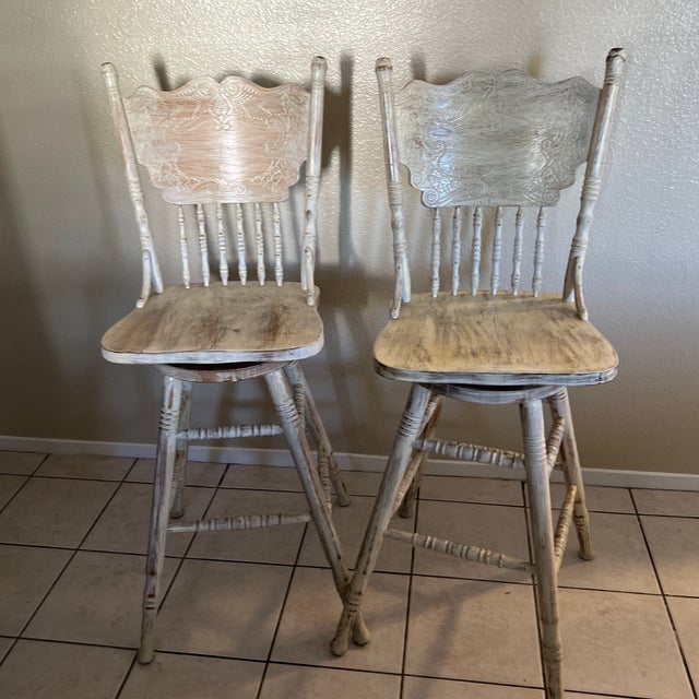 Wood 1980s Rustic Distressed Whitewash Farmhouse Swivel Barstools For Sale - Image 7 of 7
