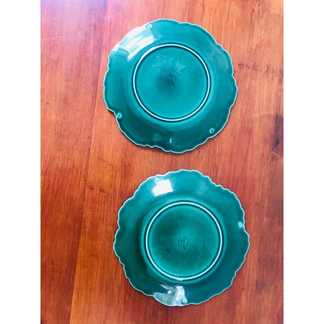 Green Vintage Green Majolica Wedgwood Cabbage Leaf Wall Plate - Set of 2 For Sale - Image 8 of 8