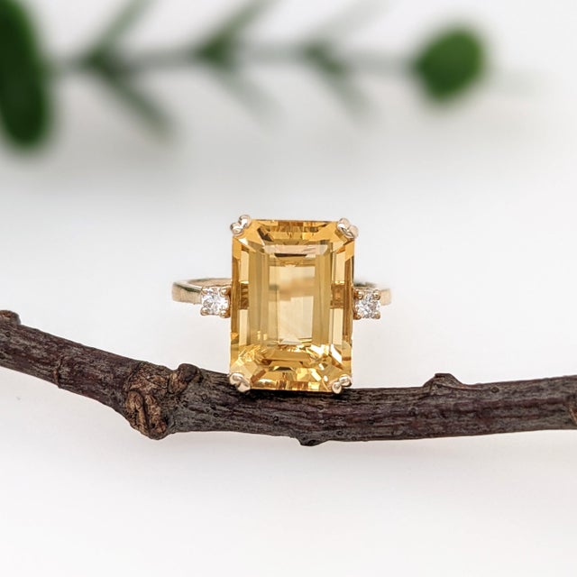 7ct Citrine Ring w Earth Mined Diamonds in Solid 14K Yellow Gold EM 14x10mm For Sale In Columbus - Image 6 of 10