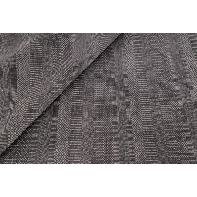 9' x 12' Savannah Hand Knotted Modern Dark Grey Wool & Silk Rug For Sale - Image 17 of 18
