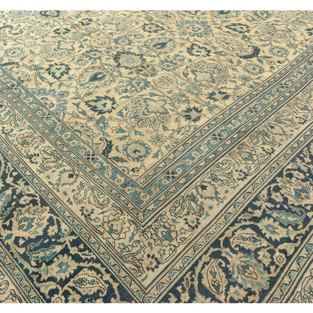 Fine Antique Persian Meshad Handmade Wool Rug For Sale In New York - Image 6 of 6