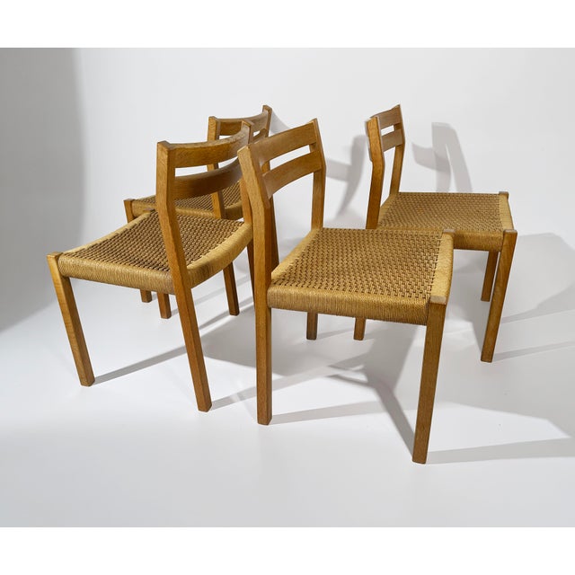 Wood Danish Model 401 Dining Chairs in Oak with Papercord Seats by J.H. Møller for J.L. Møllers, Denmark, 1970s, Set of 4 For Sale - Image 7 of 11