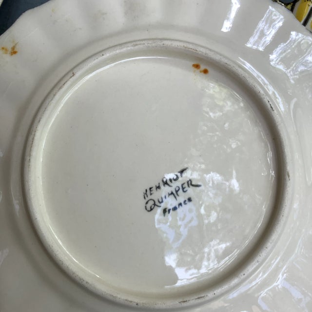 French Country 1940 Vintage Henriot Quimper French Faience Fish Head Plate For Sale - Image 3 of 5
