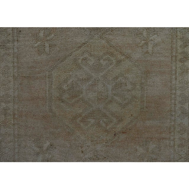 Turkish Mini Rug Oriental Hand Knotted Vintage Rug 1'7" x 3'1" #20632 For Sale In Houston - Image 6 of 8