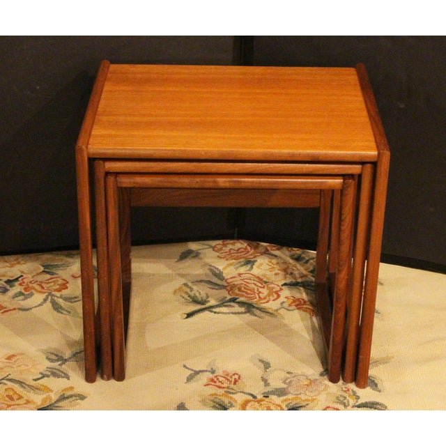 Mid-Century Modern Circa 1960s Mid Century Modern English Nest of 3 Tables, Quadrille by G Plan For Sale - Image 3 of 5
