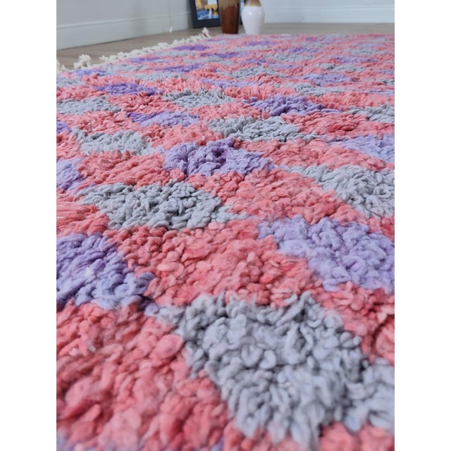2020s Pink Grey Purple Diamond Handwoven Wool Moroccan Rug For Sale - Image 5 of 13