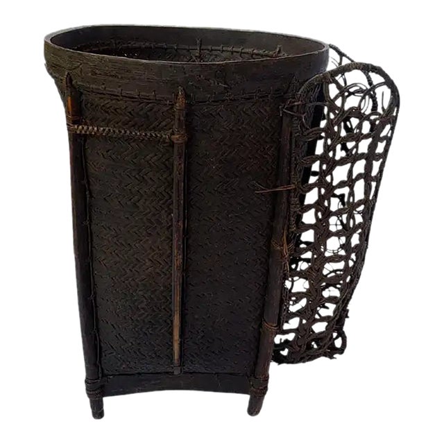 Vintage Rattan Basket Dayak Tribe Hand-Woven From Kalimantan, Borneo For Sale