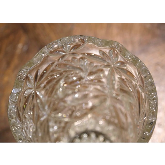 Vintage French Glass Vase With Etched Floral Motifs For Sale In Dallas - Image 6 of 8