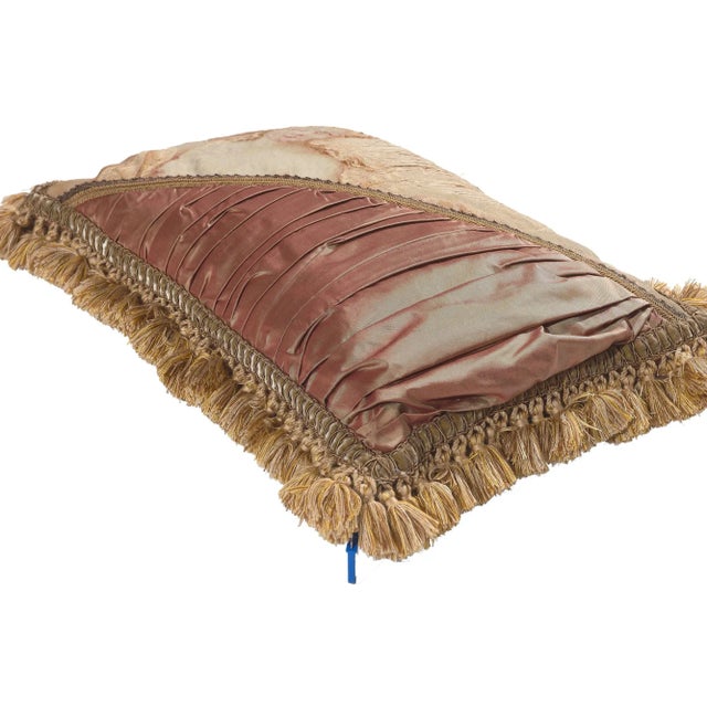 78616 Antique French Aubusson Pillow, 01'06 x 01'00. Reflecting elements of both Baroque and Renaissance, this handwoven...