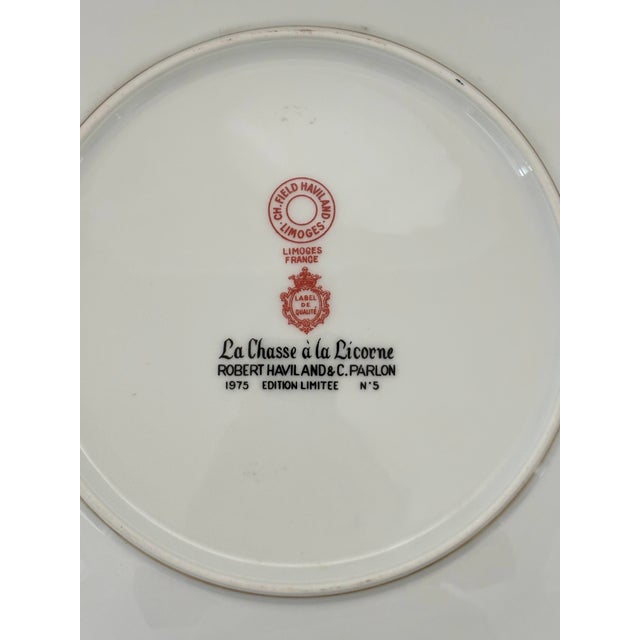 Haviland & Co. 1970s French Limoges La Chasse À La Licorne Limited Edition Haviland Plates, a Pair For Sale - Image 4 of 9