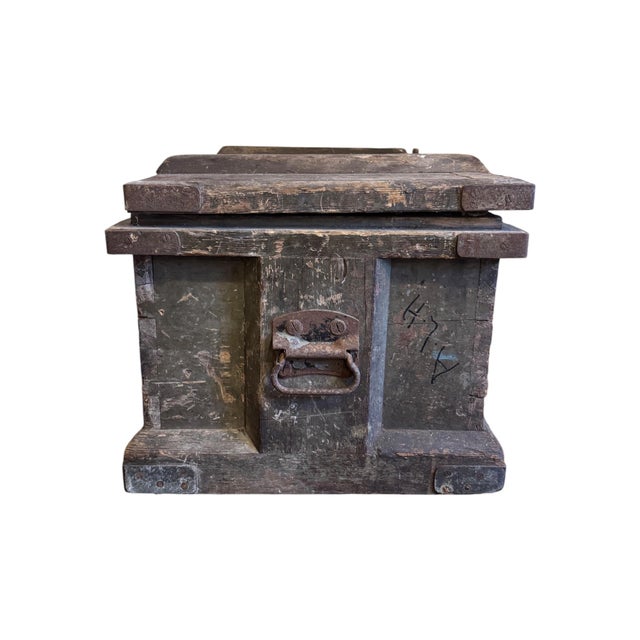 Antique Industrial Wooden Storage Chest from R. Morton & Co, Burton-on-Trent, 1890s For Sale - Image 6 of 11
