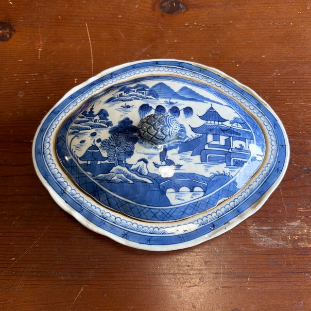 Antique Chinese Export Canton Porcelain Covered Vegetable Tureen, Circa 1830's For Sale - Image 10 of 12