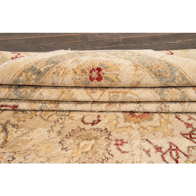 21st Century Modern Beige Peshawar Wool Rug With Floral Motif For Sale - Image 10 of 11