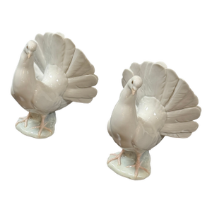 Lladró Paloma Grande Porcelain Figurines, Pair