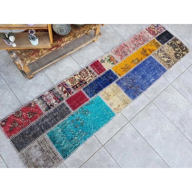 Mid 20th Century Oushak Anatolian Hallway Runner For Sale - Image 4 of 10