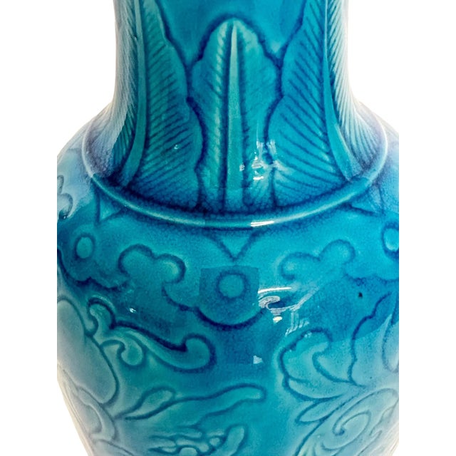 Early 20th Century Chinese Rouleau Shaped Vase For Sale - Image 4 of 5