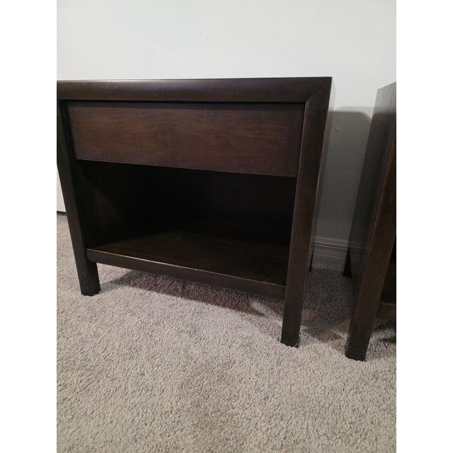 Widdicomb John Widdicomb Mid-Century Modern Solid Wood Nightstands – Pair For Sale - Image 4 of 13