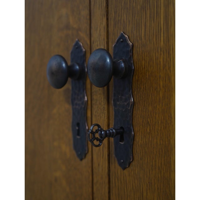 Wood Stickley Arts & Crafts Oak Roycroft Server For Sale - Image 7 of 18