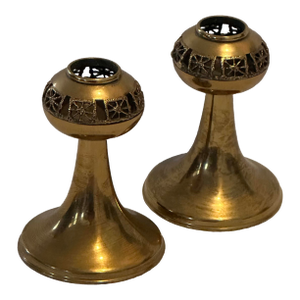 Pair of Pentti Sarpaneva Turun Hopea, Finland “Pitsi”- Lace Gilt Bronze Brutalist Candle Holders